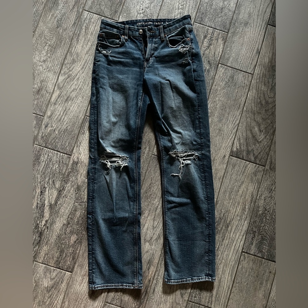 American Eagle Outfitters Blue Boyfriend Jeans Distressed, Size 6 X-Long Midrise